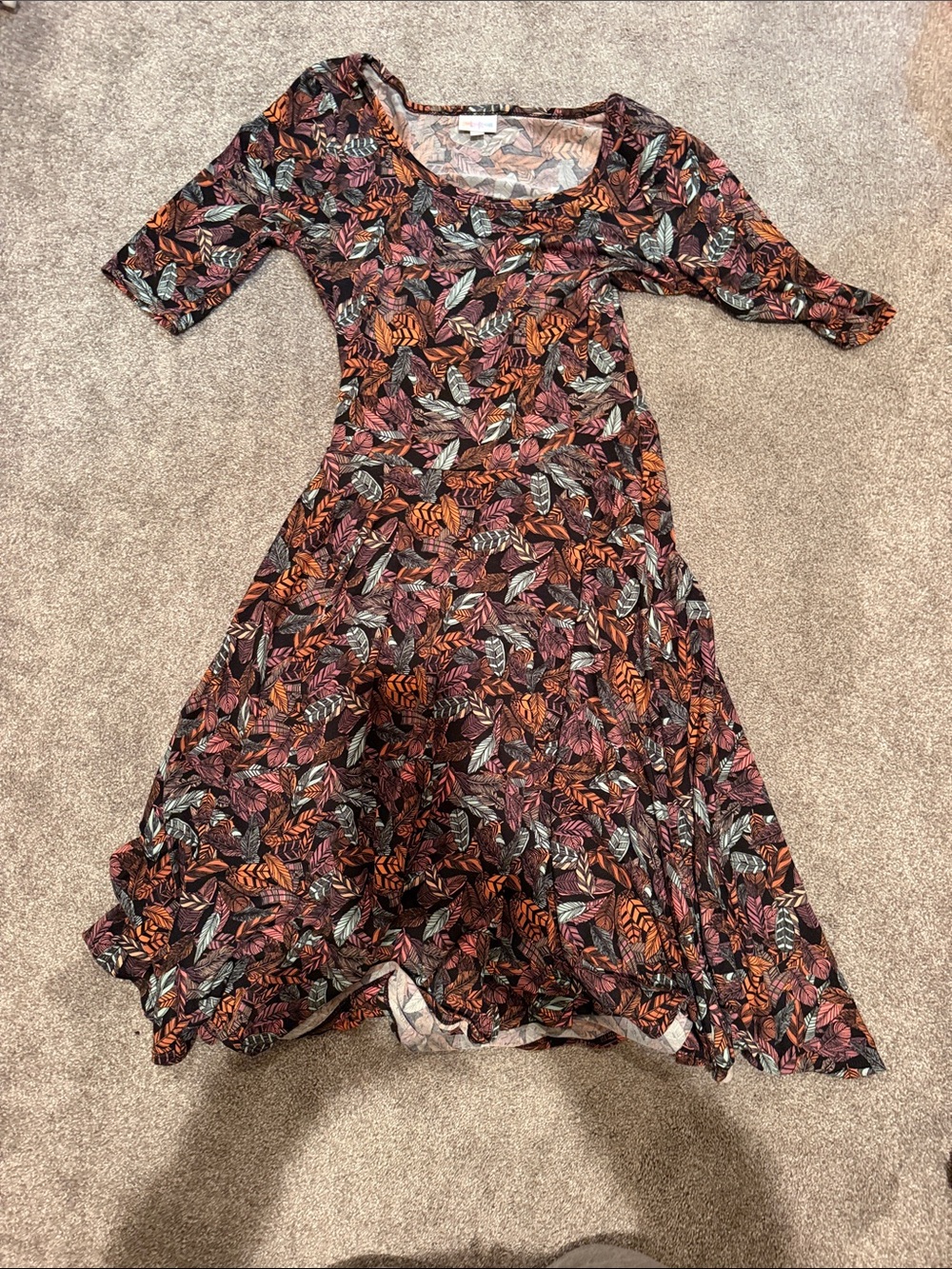 LuLaRoe Scoop Neck Long Sleeve Leaf Print Midi Dress - Brown/Orange/Pink